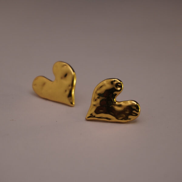 Golden Textured Heart Earring