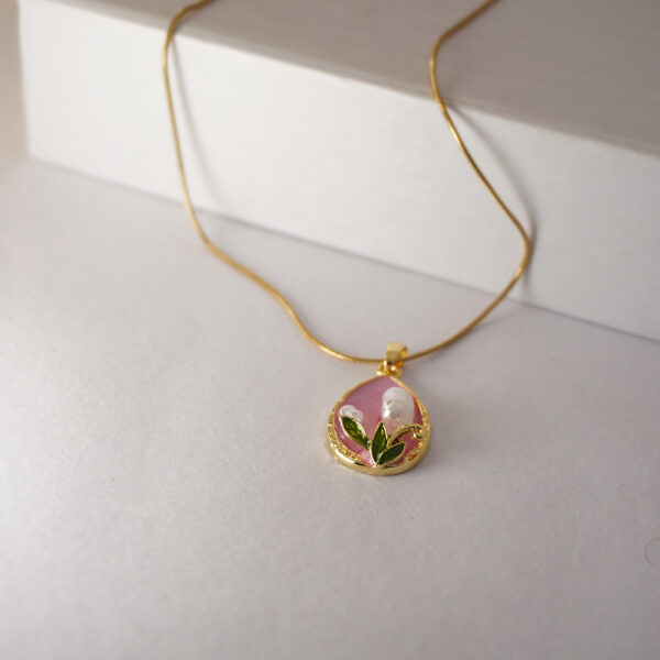 Golden Pink Resin Pearl #1 Necklace