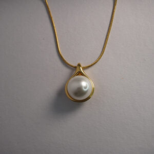 Golden Pearl Necklace #3