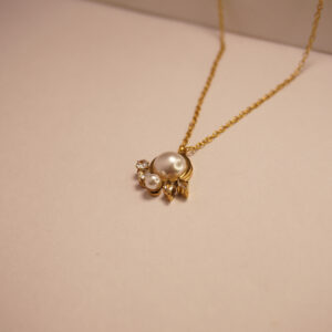 Golden Pearl Necklace #4