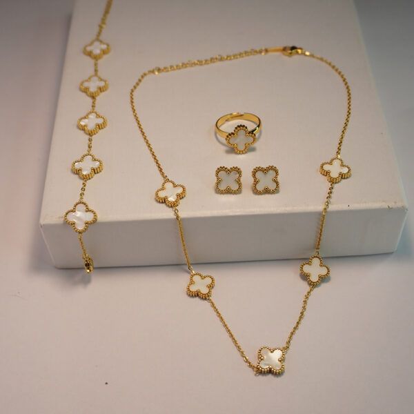 Golden White Clover Set