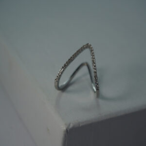 Silver Stone V Ring