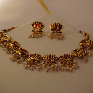 Royal Lotus Pearl Set
