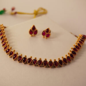 Maroon Pearl Drop Set