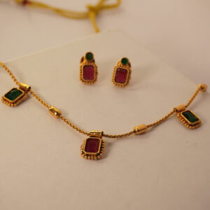 Maroon Kundan Set