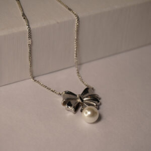 Silver Bow Pearl Necklace